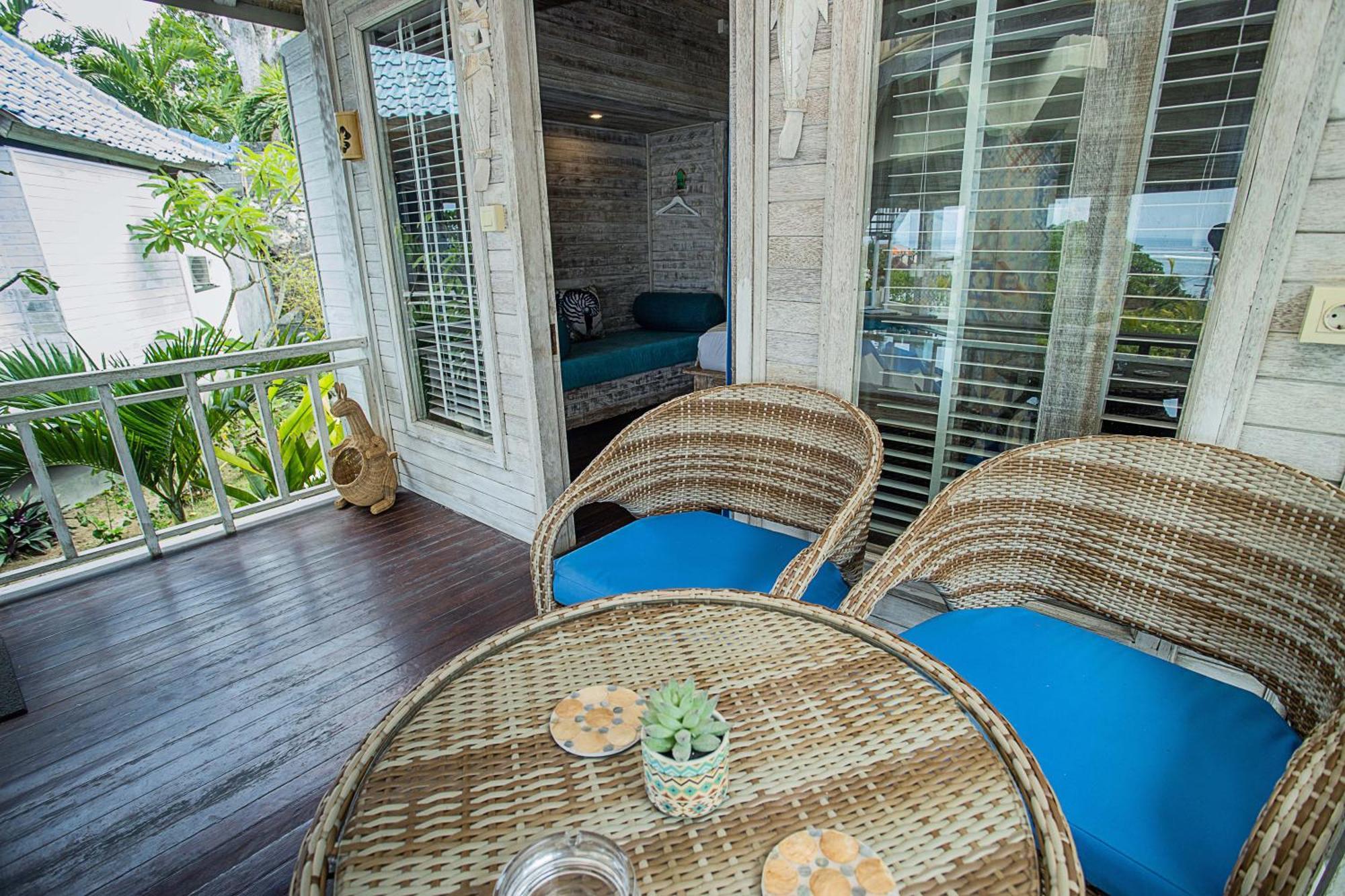 Nusa View - Oceanfront Rentals Nusa Lembongan  Exterior photo