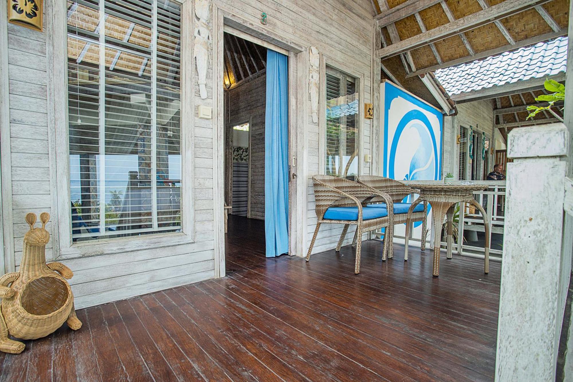 Nusa View - Oceanfront Rentals Nusa Lembongan  Exterior photo