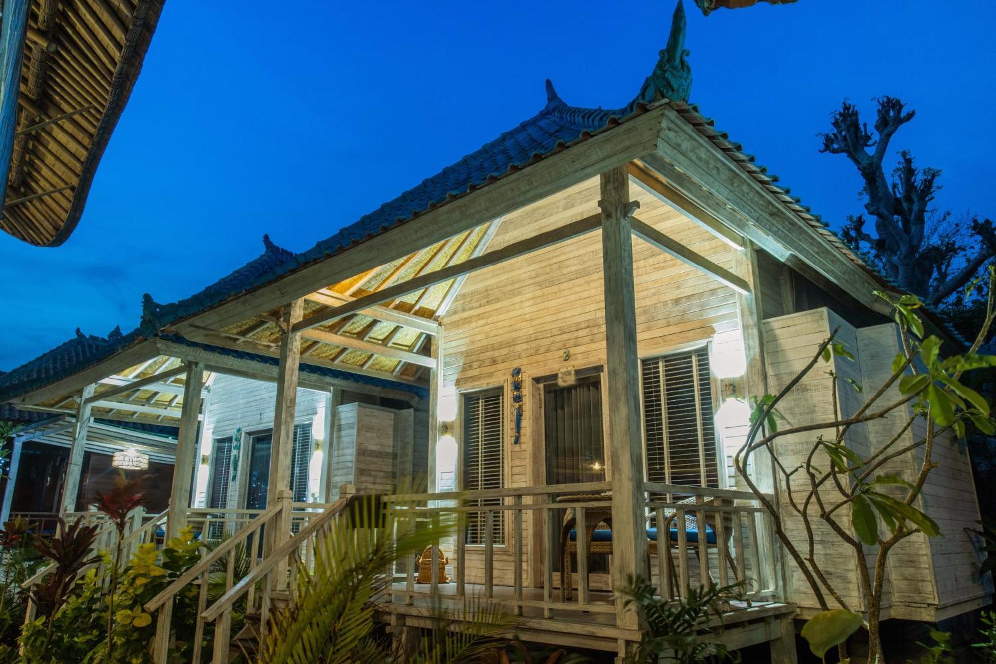 Nusa View - Oceanfront Rentals Nusa Lembongan  Exterior photo