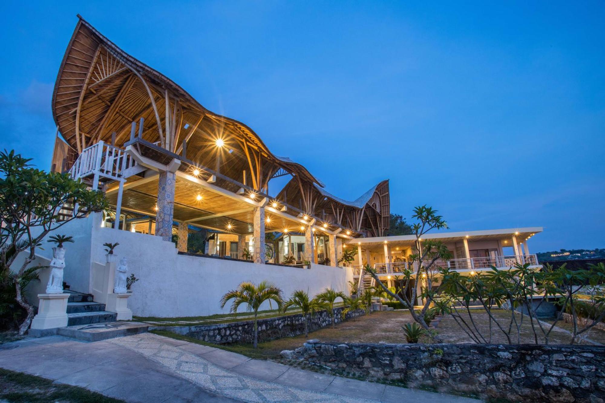 Nusa View - Oceanfront Rentals Nusa Lembongan  Exterior photo