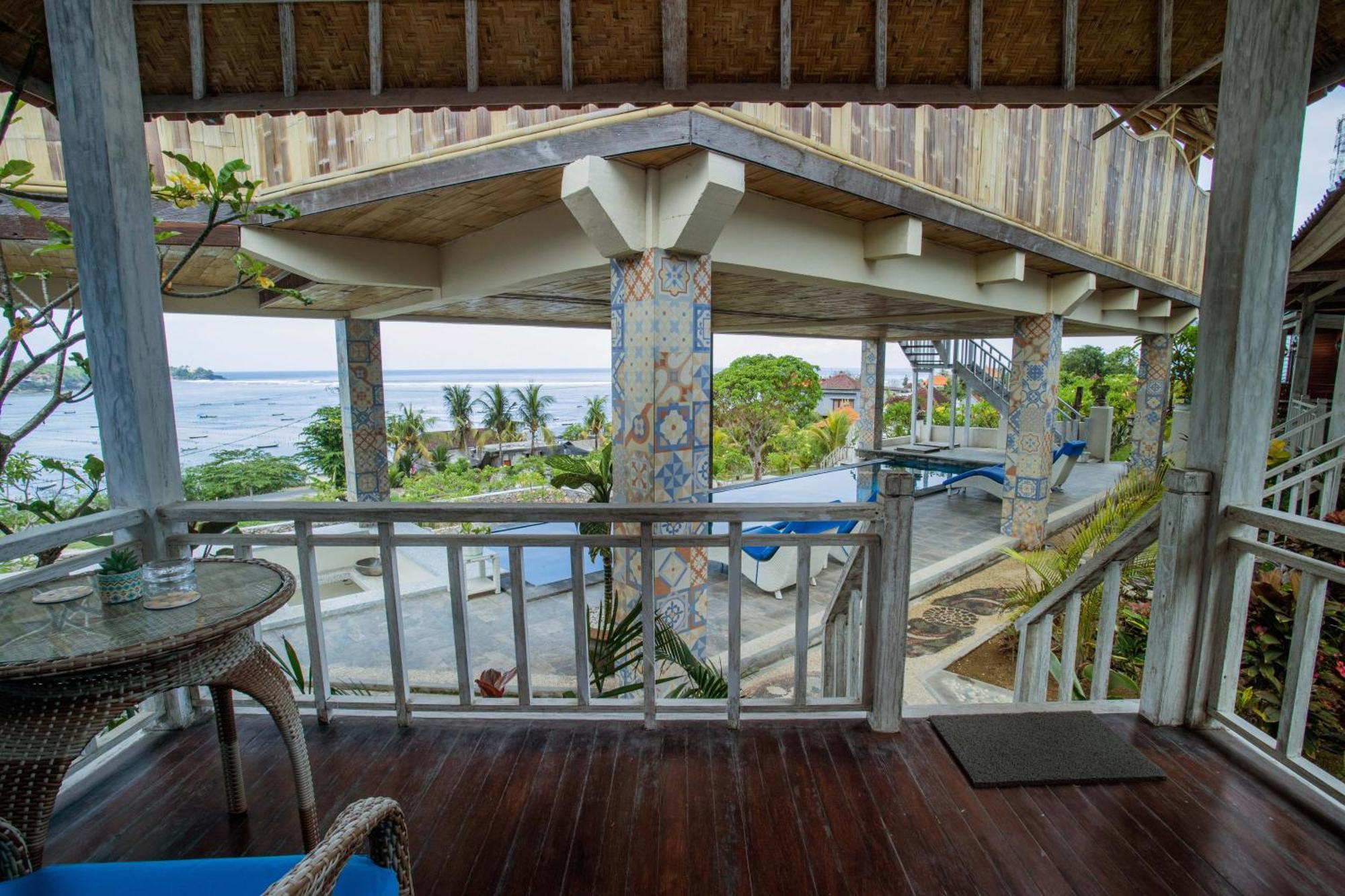 Nusa View - Oceanfront Rentals Nusa Lembongan  Exterior photo
