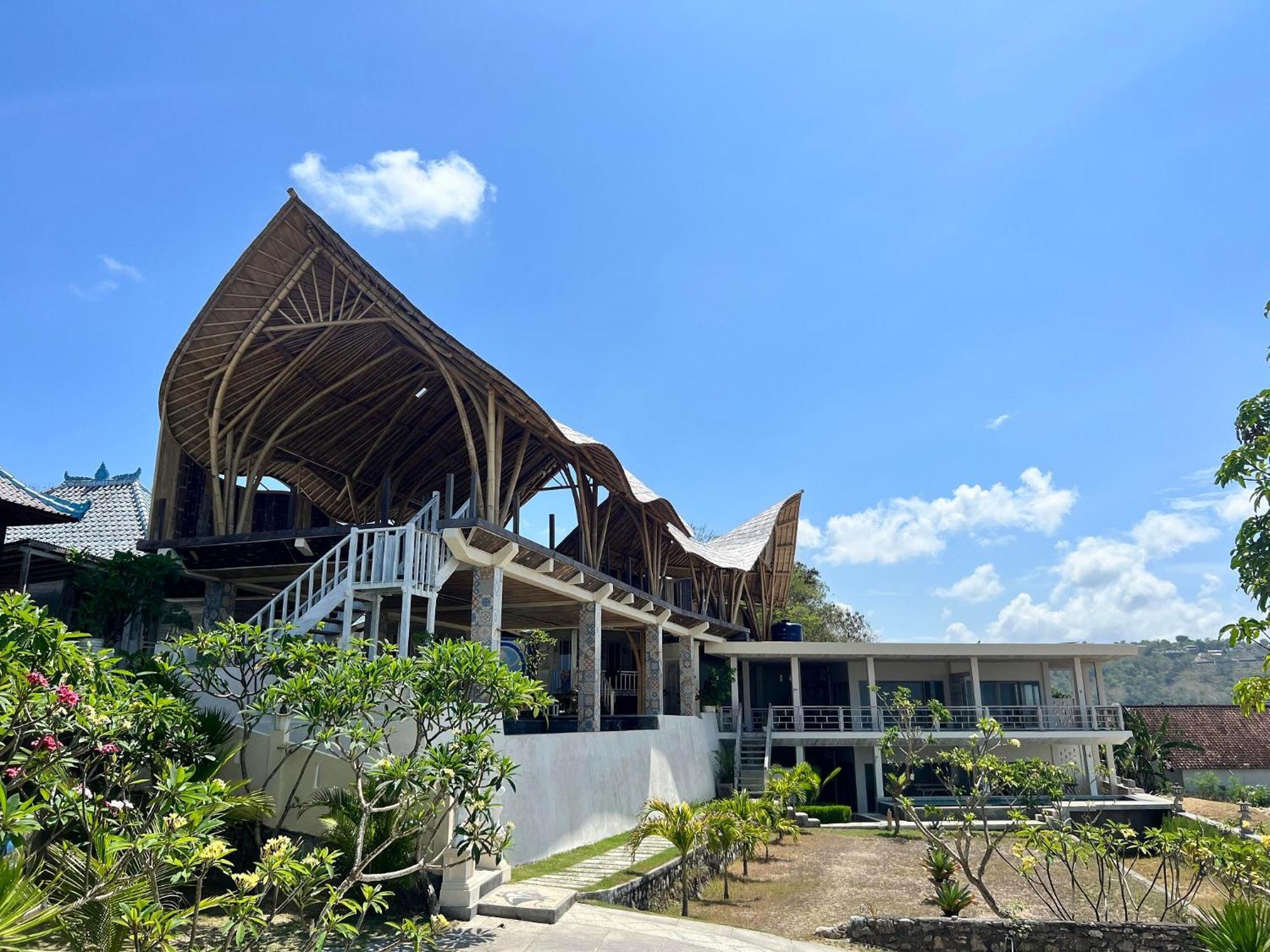 Nusa View - Oceanfront Rentals Nusa Lembongan  Exterior photo